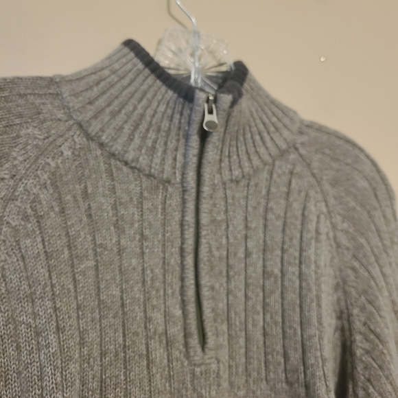 Columbia | Men's Gray Quarter Zip Ribbed Sweater (Size Medium) - Picture 3 of 11